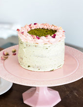 Load image into Gallery viewer, Pistachio Cake
