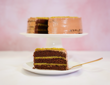 Load image into Gallery viewer, Chocolate Kunafa Pistachio
